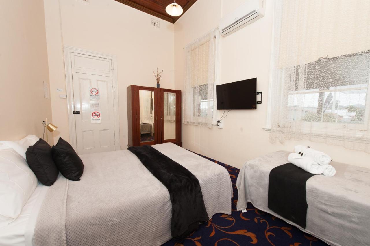 Riverina Hotel Holbrook Ngoại thất bức ảnh